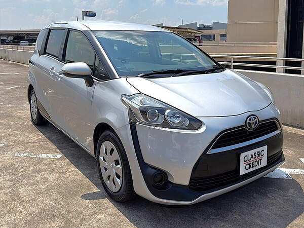 TOYOTA SIENTA HYBRID 1.5X CVT