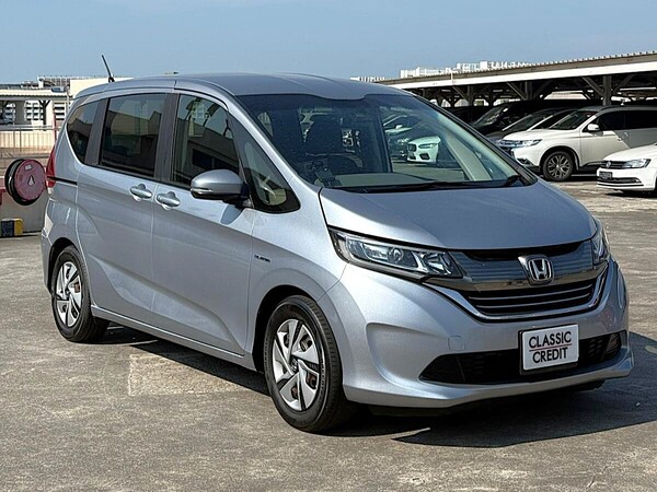 HONDA FREED HYBRID 1.5G AUTO