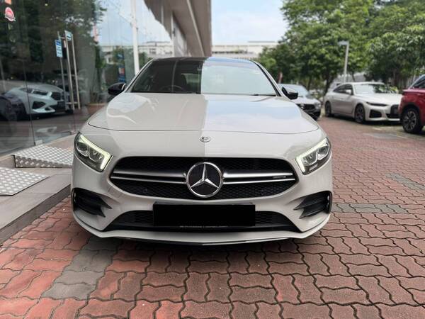 MERCEDES BENZ AMG A35 4MATIC SALOON (R18 LED SR)
