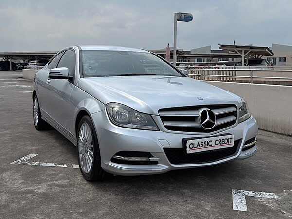 MERCEDES BENZ C 180