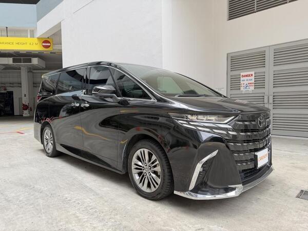 TOYOTA ALPHARD 2.5Z HYBRID