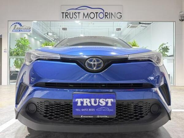 TOYOTA C-HR HYBRID 1.8S CVT