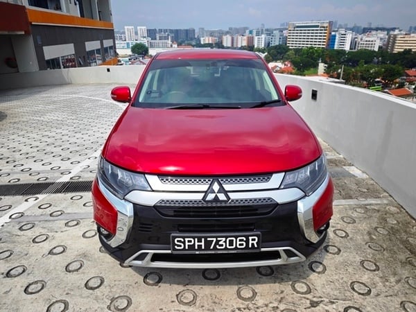 MITSUBISHI OUTLANDER 2.0 CVT