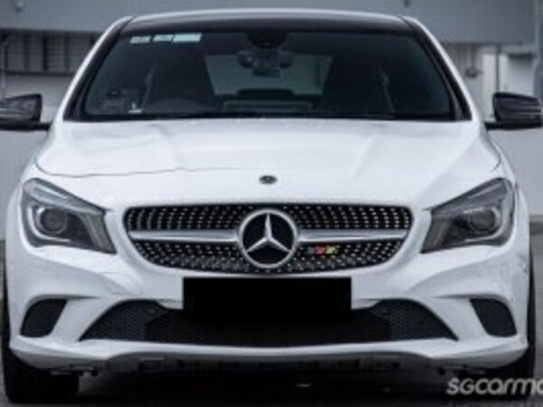 MERCEDES BENZ CLA180 (R18 BI)