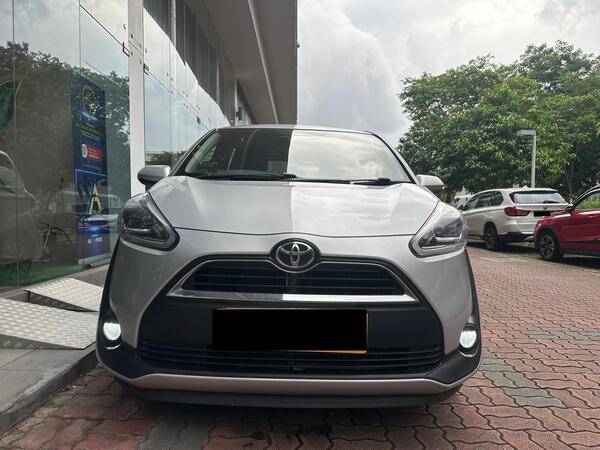 TOYOTA SIENTA ELEGANCE (AUTO)