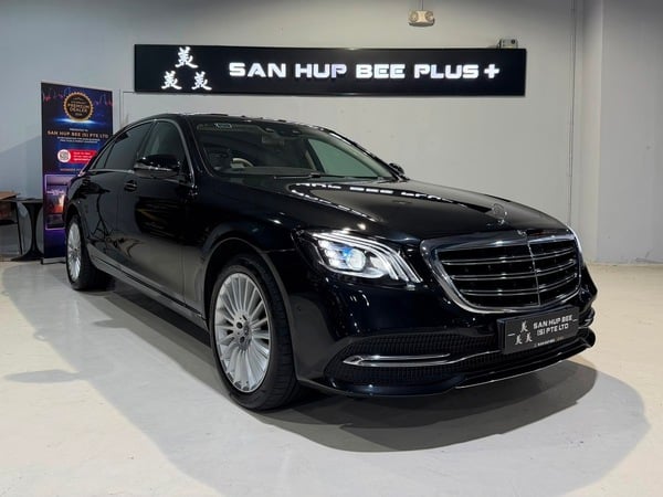 MERCEDES BENZ S320L (R19 LED)