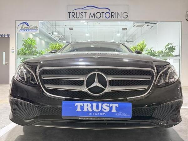 MERCEDES BENZ E200 AVG (R18 LED)