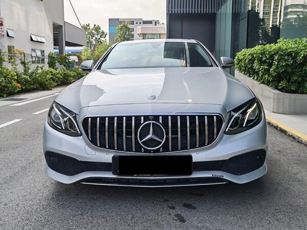 MERCEDES BENZ E200 AVG (R18 LED)