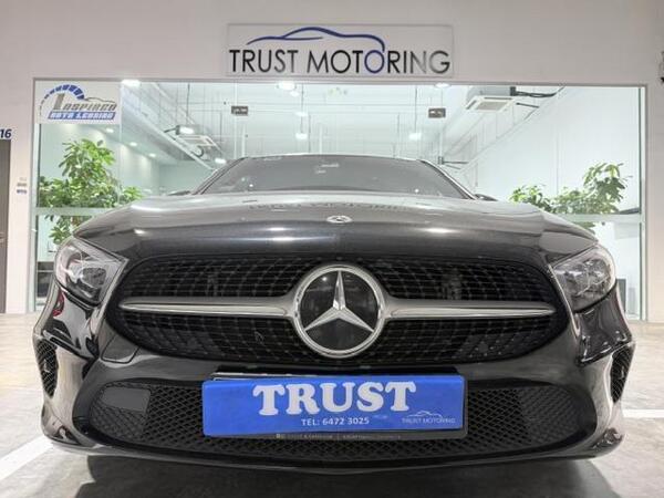 MERCEDES BENZ A180 SALOON PROGRESSIVE