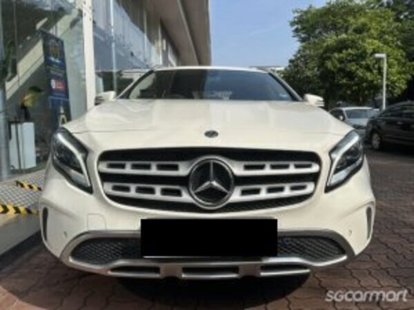 MERCEDES BENZ GLA180 URBAN (R18 LED)