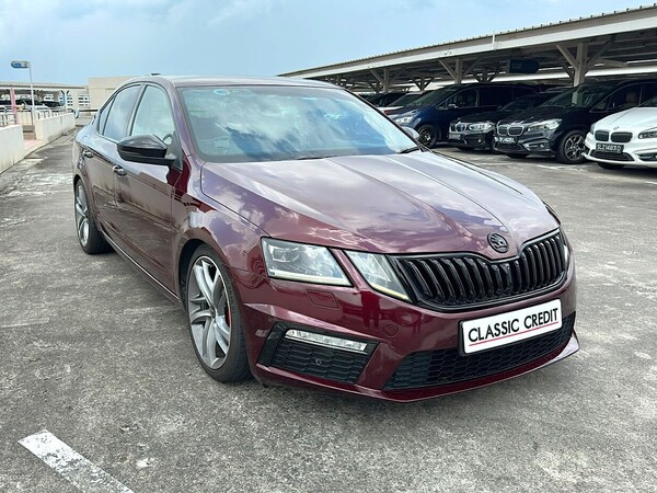 SKODA OCTAVIA RS 2.0 TSI AIDISPLAY