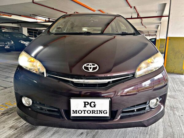 TOYOTA WISH 1.8 CVT