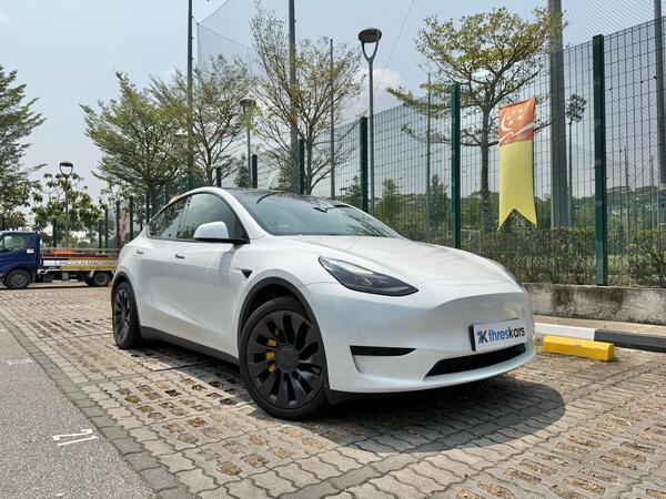 TESLA MODEL Y RWD