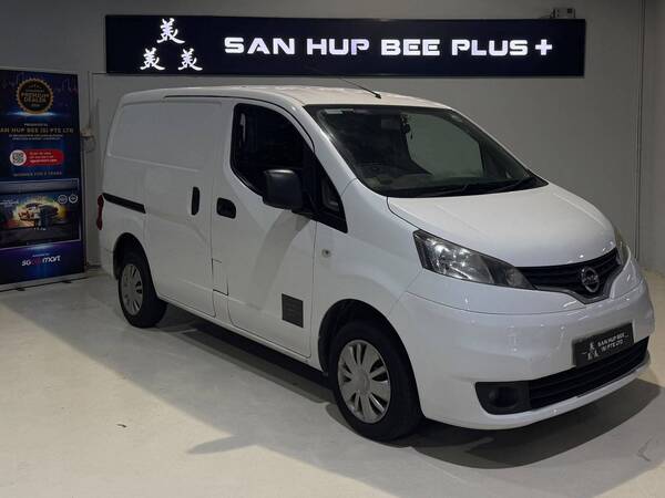 NISSAN NV200 TEKNA 1.5DCI MANUAL