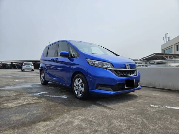 HONDA FREED HYBRID 1.5G CVT