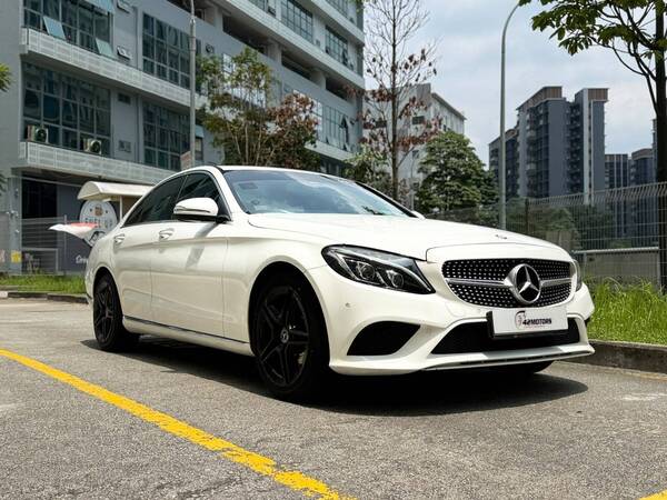 MERCEDES BENZ C200 AVANTGARDE (R17 LED)