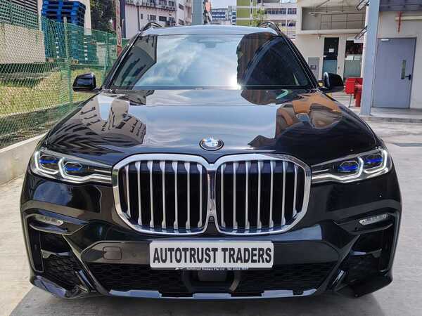 BMW X7 XDRIVE40I 7SEATER,MSPT,PGR,LASERHL,FL