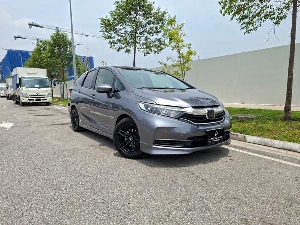 HONDA SHUTTLE 1.5G CVT SENSING