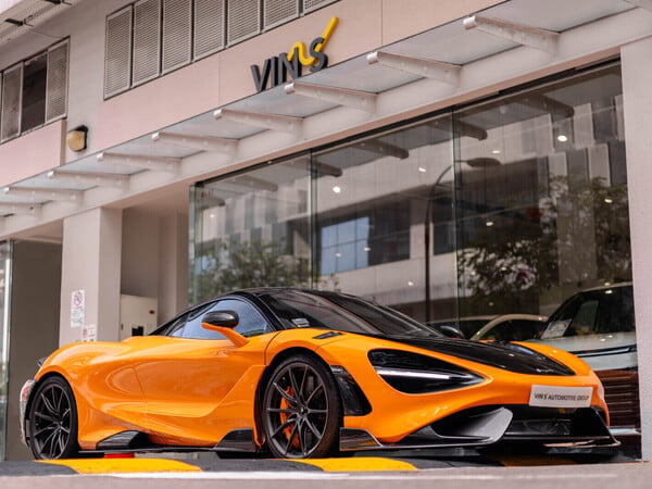 MCLAREN 765LT COUPE