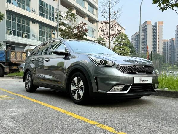 KIA NIRO HYBRID 1.6 GDI DCT SUNROOF