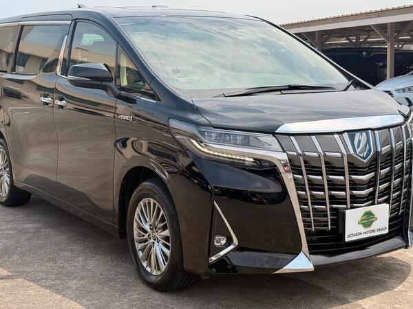 TOYOTA ALPHARD HYBRID ELEGANCE (AUTO)