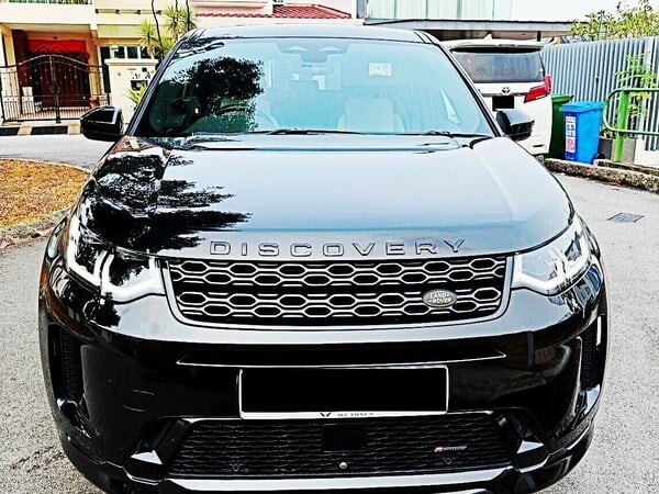 LAND ROVER DISCOVERY SPORT 2.0P R-DYNAMIC SE 7S
