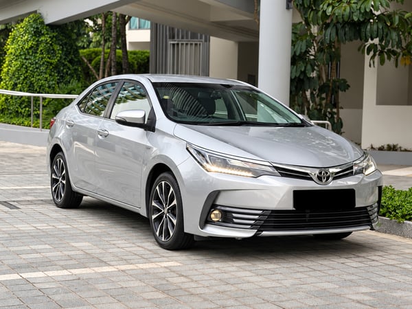 TOYOTA COROLLA ALTIS ELEGANCE AUTO