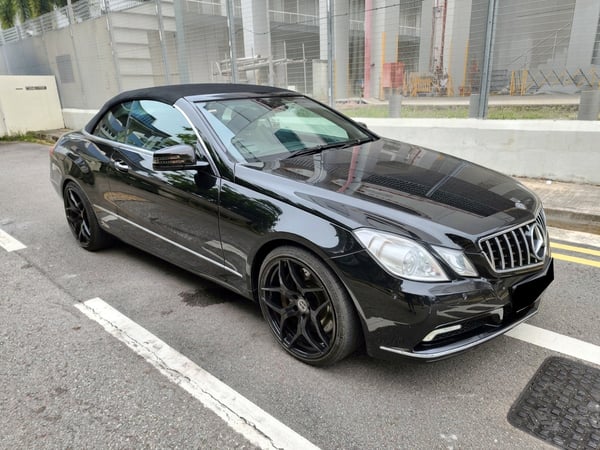 MERCEDES BENZ E 250CGI CONVERTIBLE