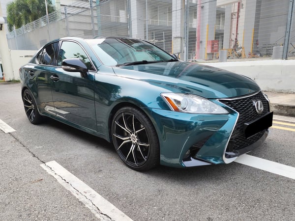 LEXUS IS250 AUTO STD FL