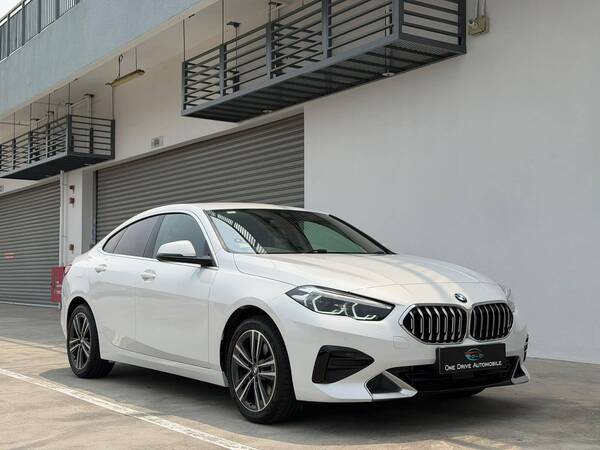 BMW 218I LED HL