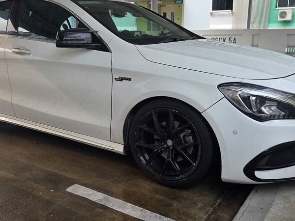 MERCEDES BENZ CLA180 AMG LINE AUTO